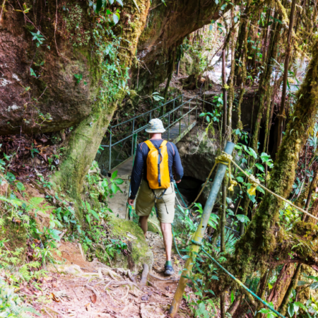 OUT8000 - Reserva Costa rica - Verano internacional solidario